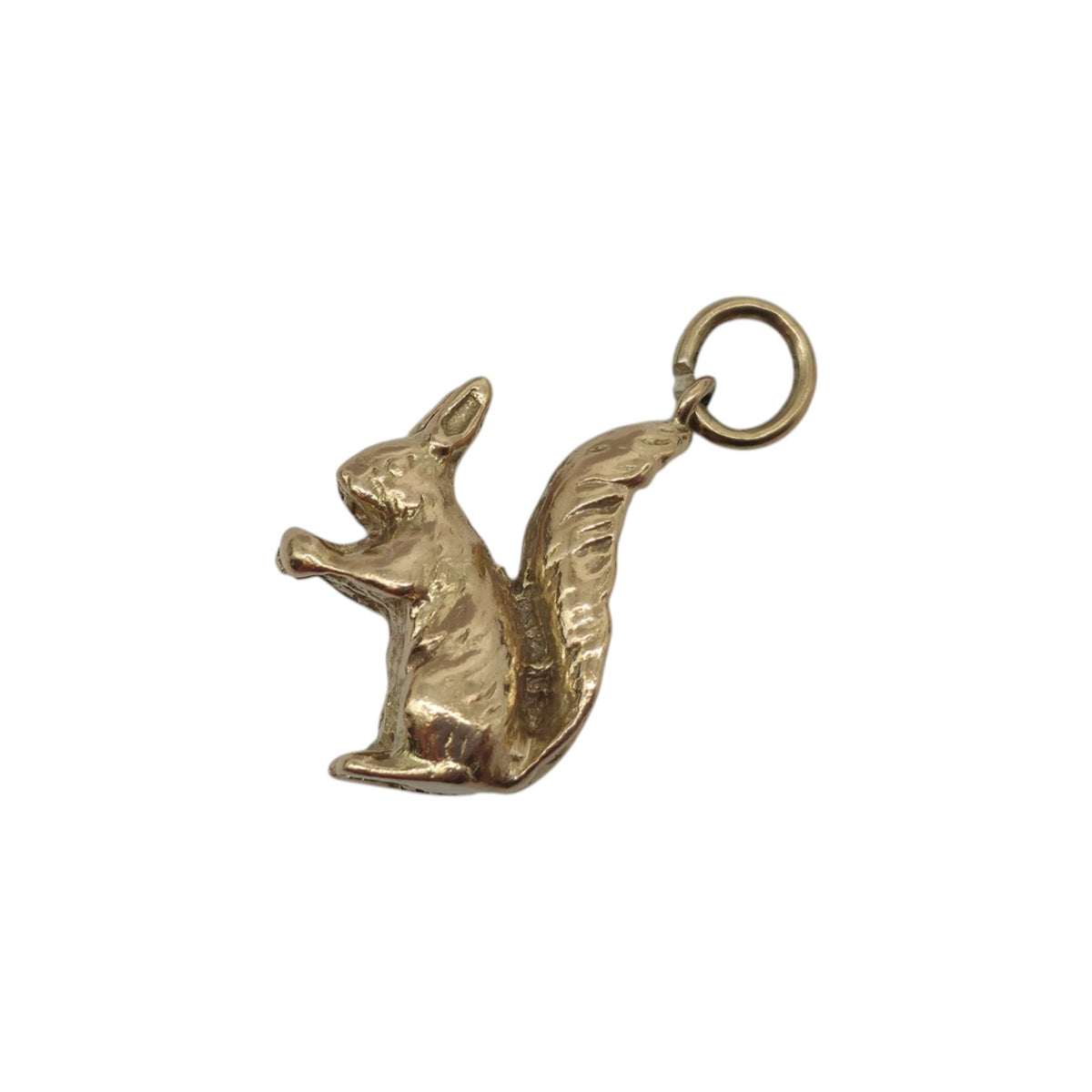 Cast 9ct 375 Yellow Gold Squirrel Charm 1948 L 1.5 cm 4.1 g.