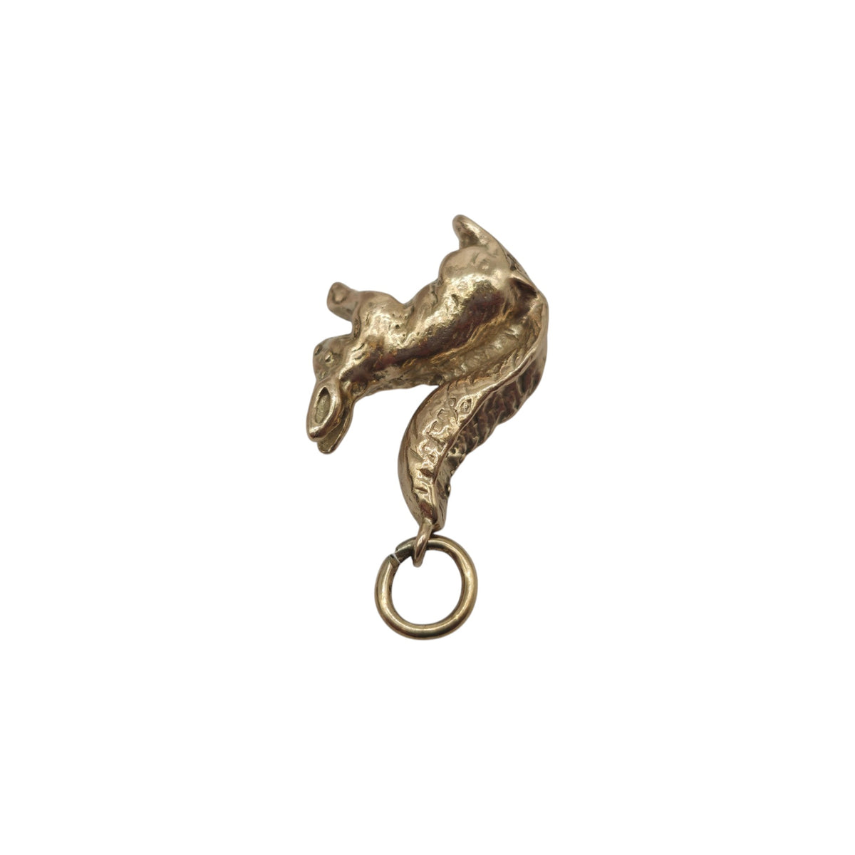 Cast 9ct 375 Yellow Gold Squirrel Charm 1948 L 1.5 cm 4.1 g.