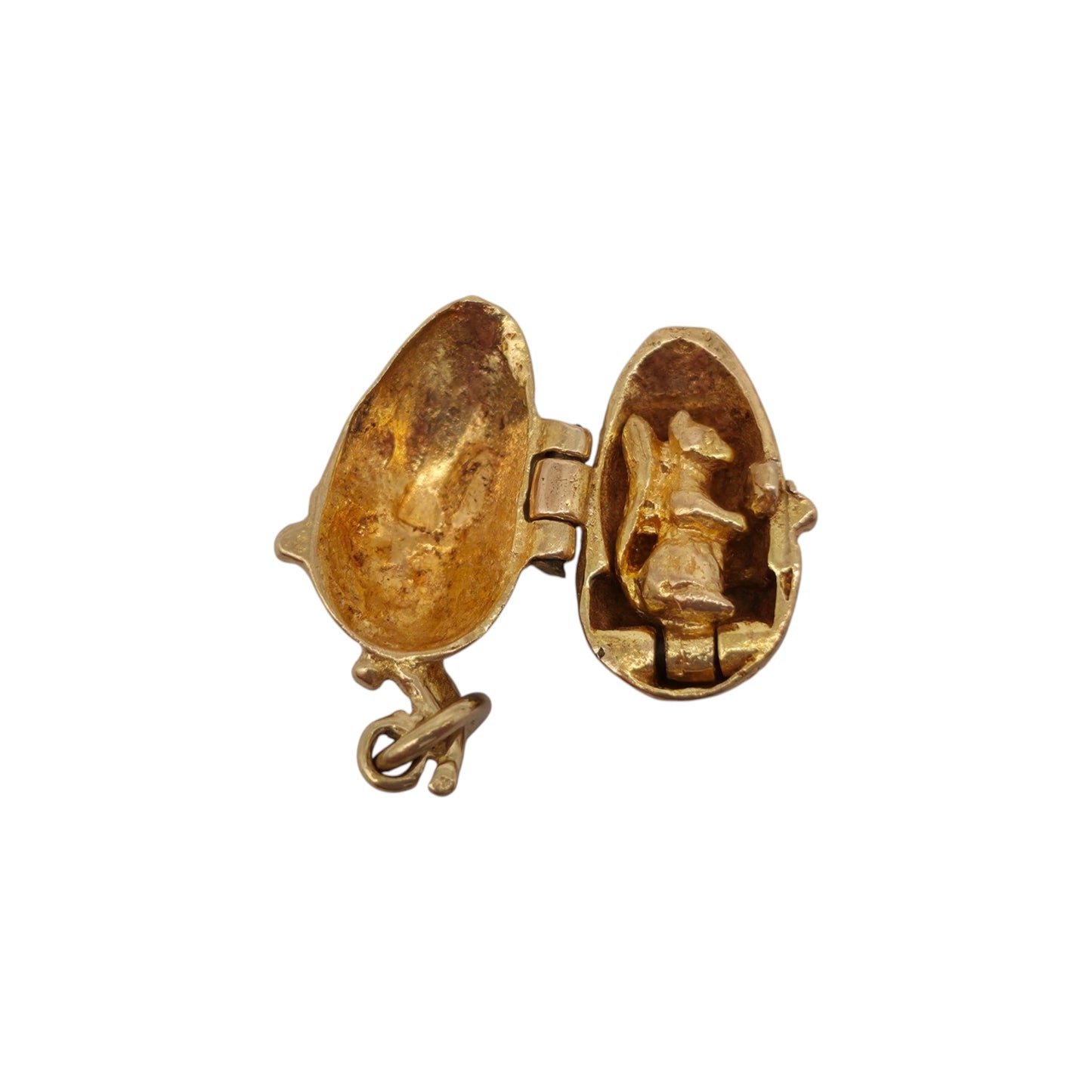 9ct 375 Yellow Gold Squirrel Inside Acorn Opening Charm c.1957 L 1.5 cm 2.1 g.