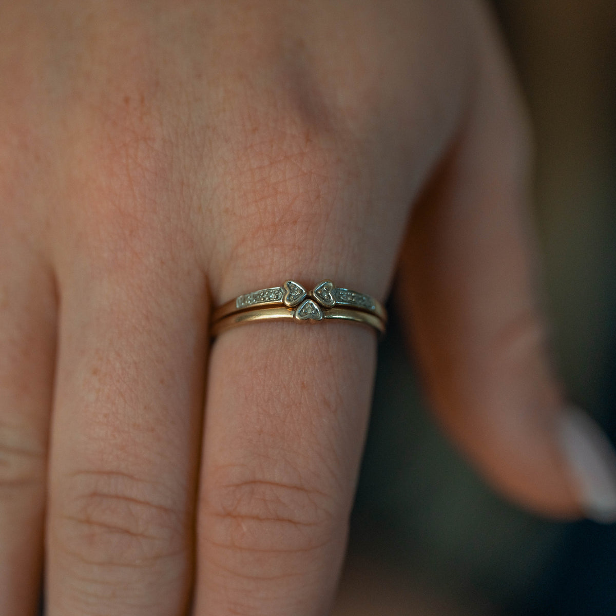 9ct 375 Yellow Gold & Diamonds Pair Of Stackable Rings Size S 2.5 g.