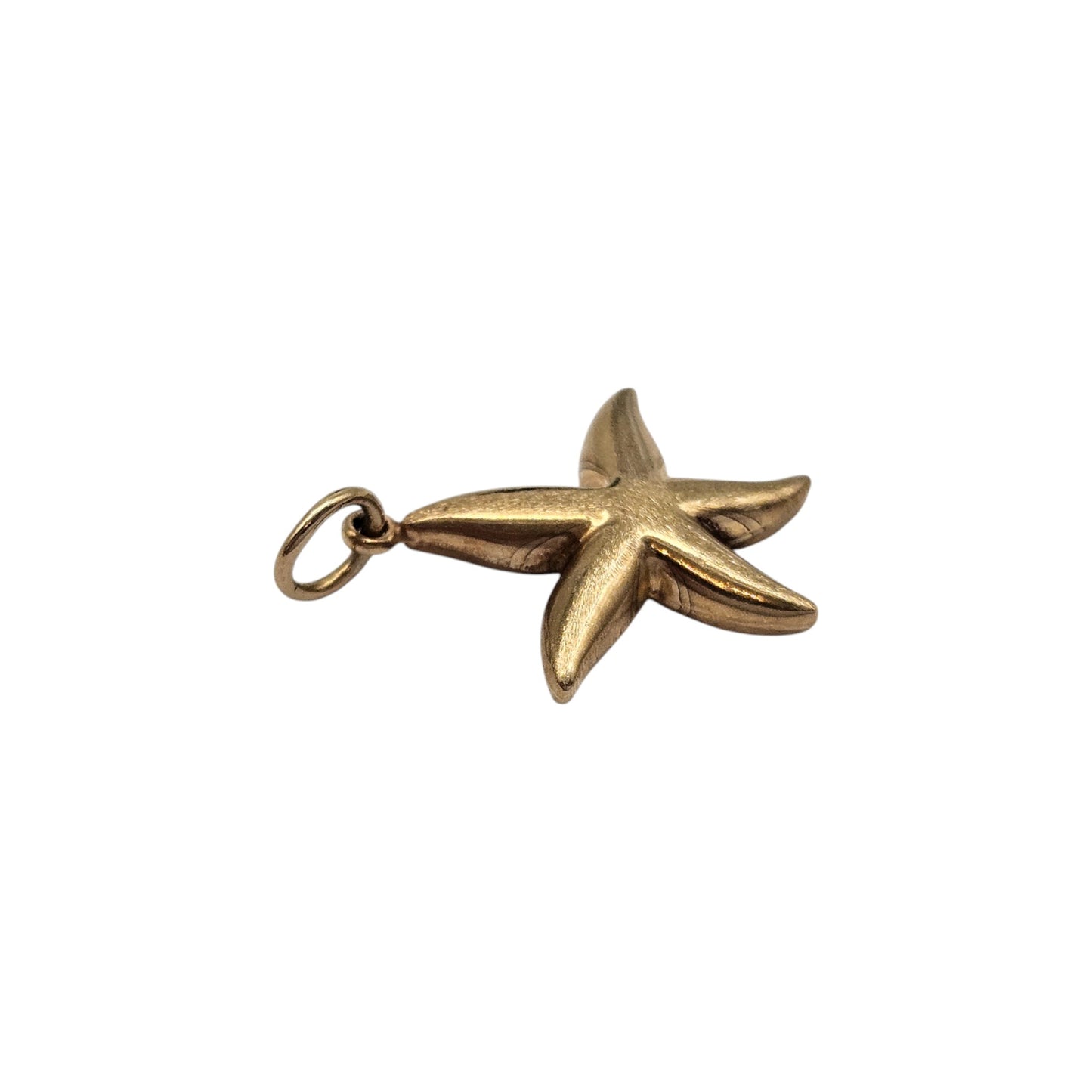 9ct 375 Yellow Gold Starfish Charm 1971 L 1.7 cm 0.8 g.