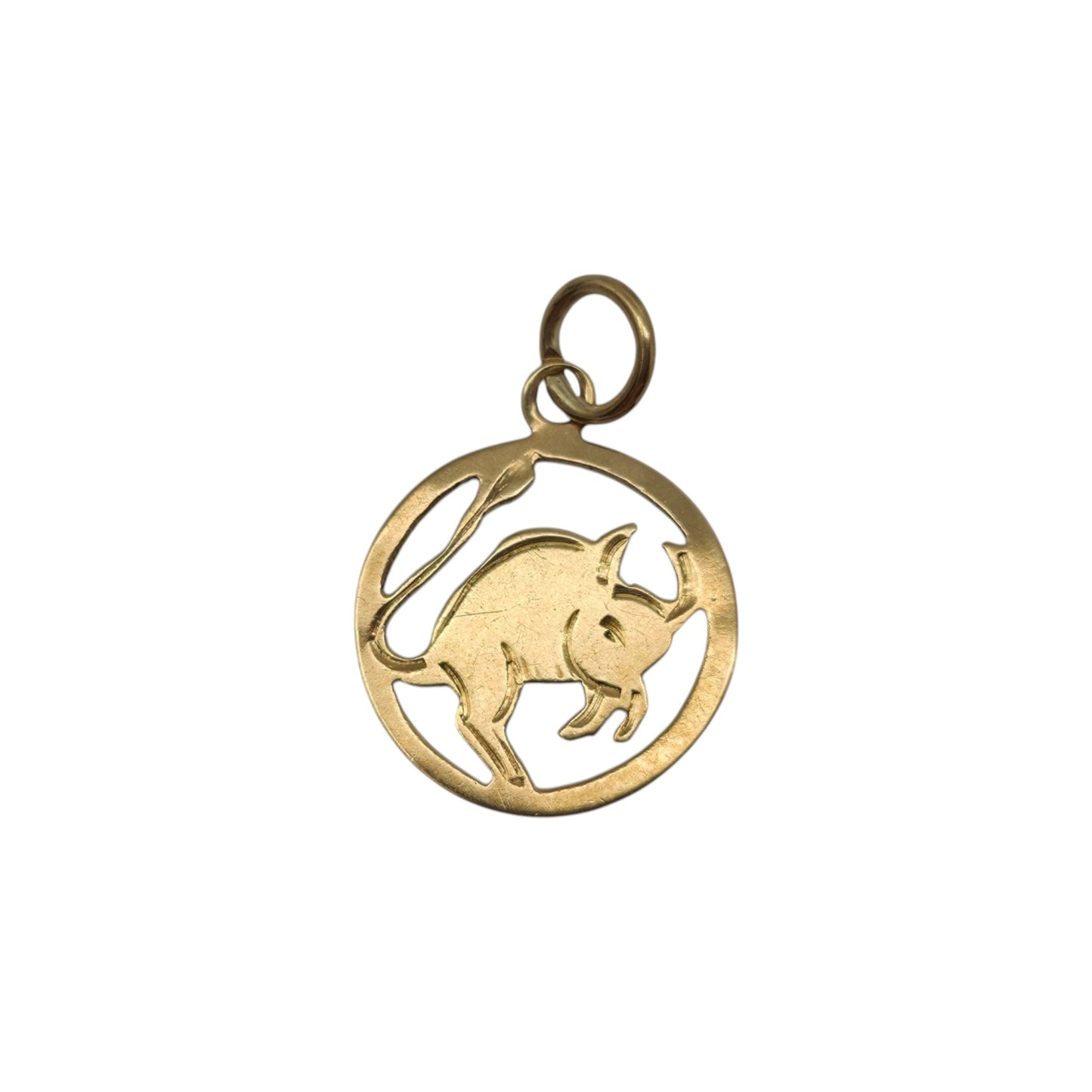 9ct 375 Yellow Gold Taurus Charm 1970 L 1.3 cm 0.4 g.