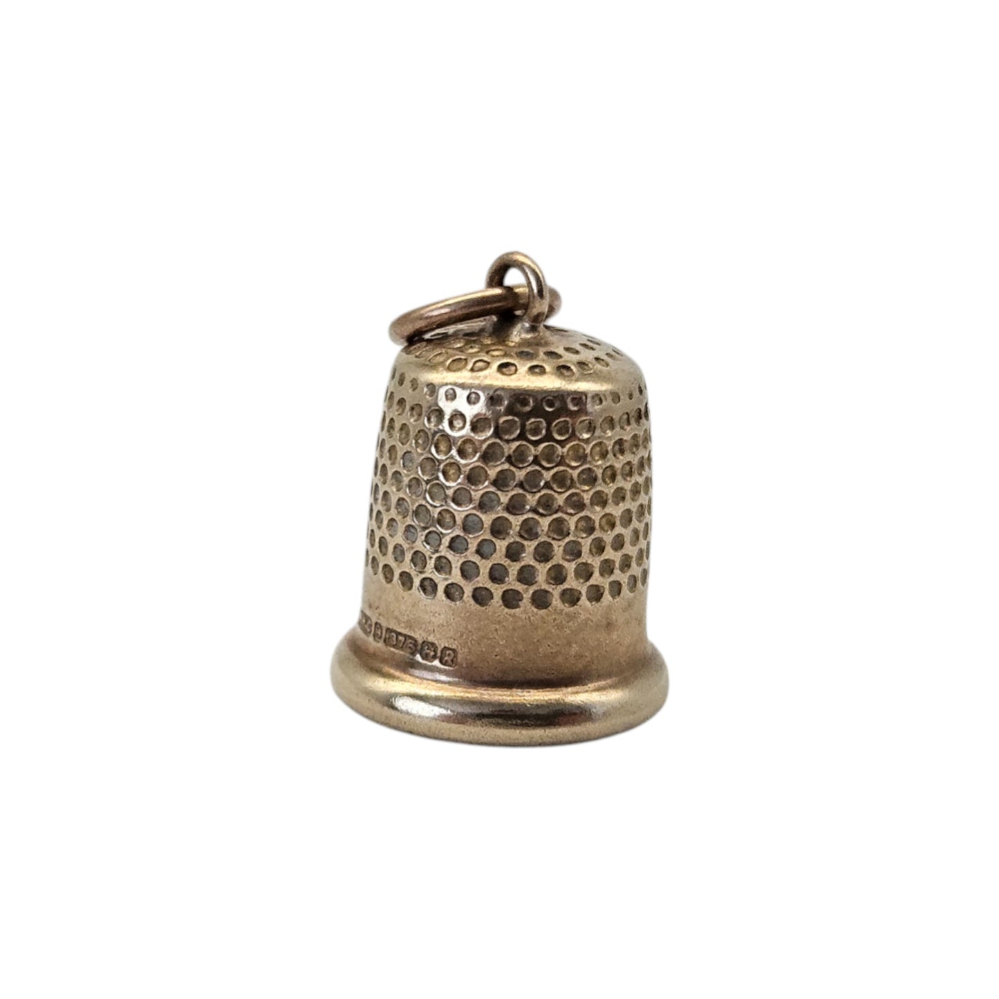 9ct 375 Yellow Gold Thimble Charm 1966 L 1.1 cm 1.3 g.