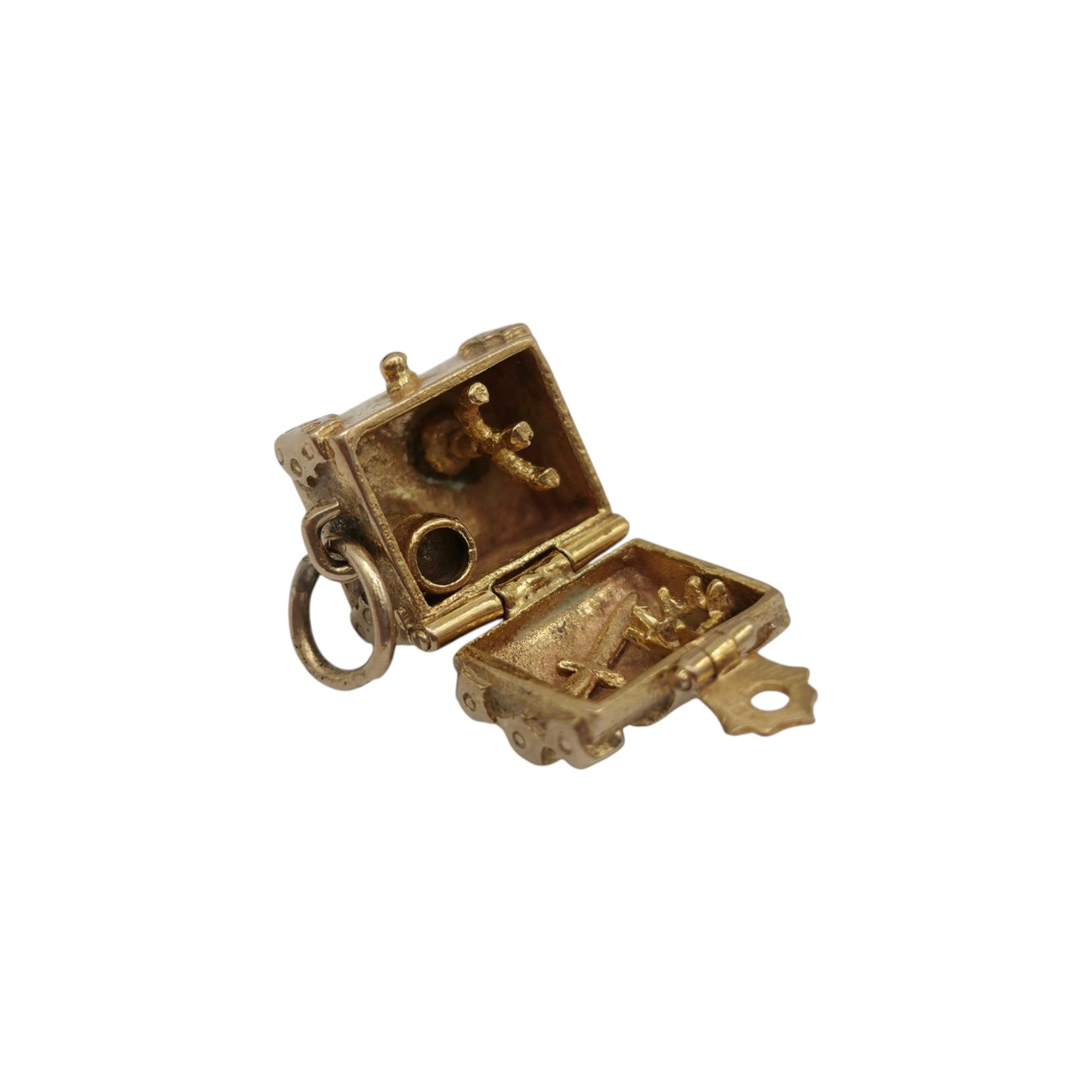 9ct 375 Yellow Gold Treasure Chest Opening Charm 1965 L 1.0 cm 2.7 g.