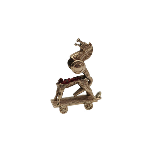 Unusual 9ct 375 Yellow Gold & Enamel Trojan Horse Opening Charm 1958 L 2.0 cm 5.6 g.