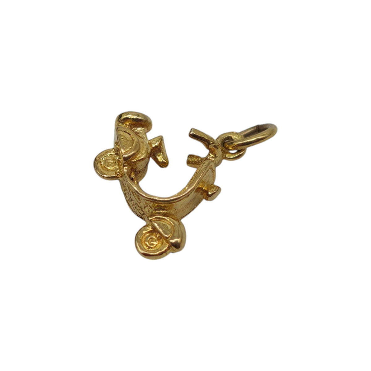 9ct 375 Yellow Gold Vespa Scooter Charm 1973 L 1.3 cm 1.5 g.