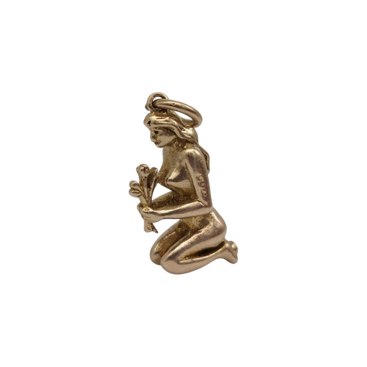 Cast 9ct 375 Yellow Gold Virgo Charm 1955 L 1.6 cm 2.8 g.