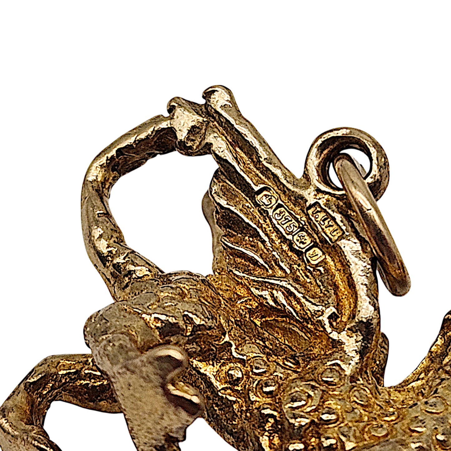 9ct 375 Yellow Gold Welsh Dragon Charm 1978 L 2.0 cm 4.7 g.