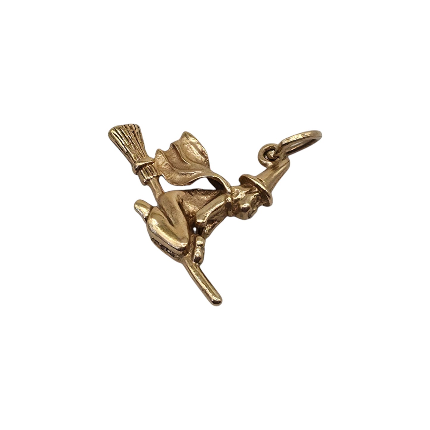 9ct Yellow Gold Witch On Broomstick Charm L 2.1 cm 1.8 g.