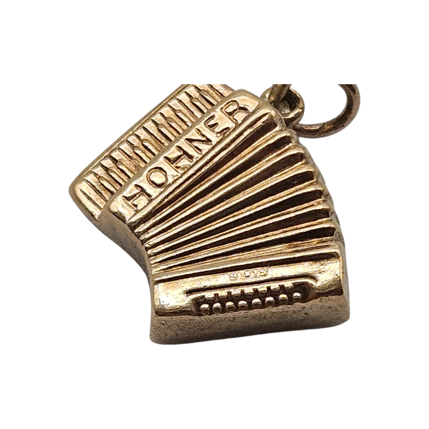 Chester 9ct 375 Yellow Gold Accordion Charm 1959 L 1.4 cm 0.9 g.