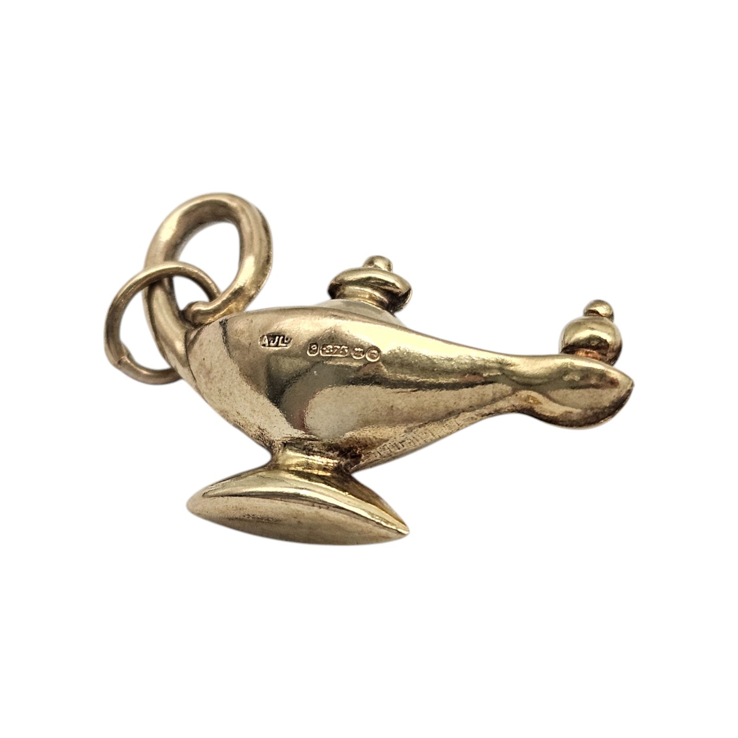 9ct 375 Yellow Gold Aladdin's Genie Lamp Charm 1967 L 2.6 cm 1.5 g.