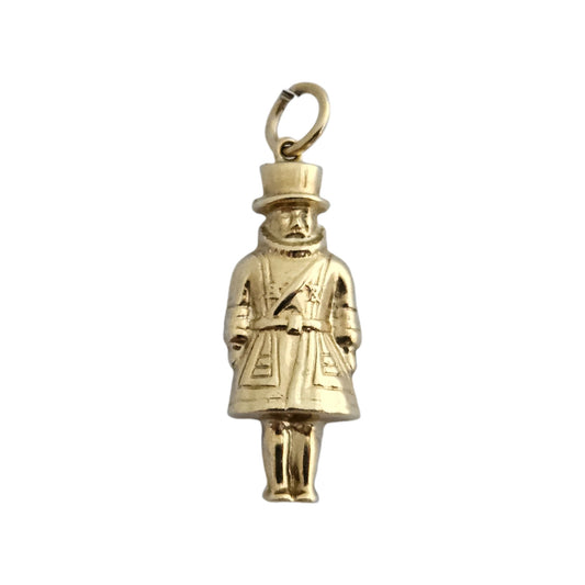 9ct 375 Yellow Gold Beefeater Charm c.1970's L 2.3 cm 1.0 g