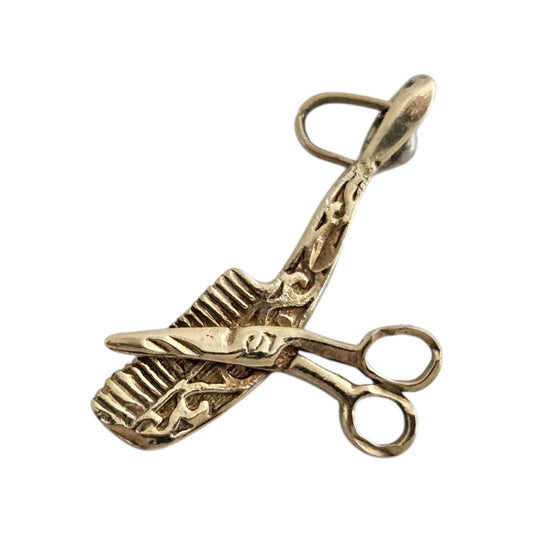 9ct 375 Yellow Gold Grooming Tools L 2.1 cm 0.7 g.