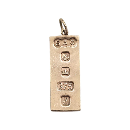 9ct 375 Yellow Gold Ingot Charm 1985 L 2.2 cm 1.9 g.