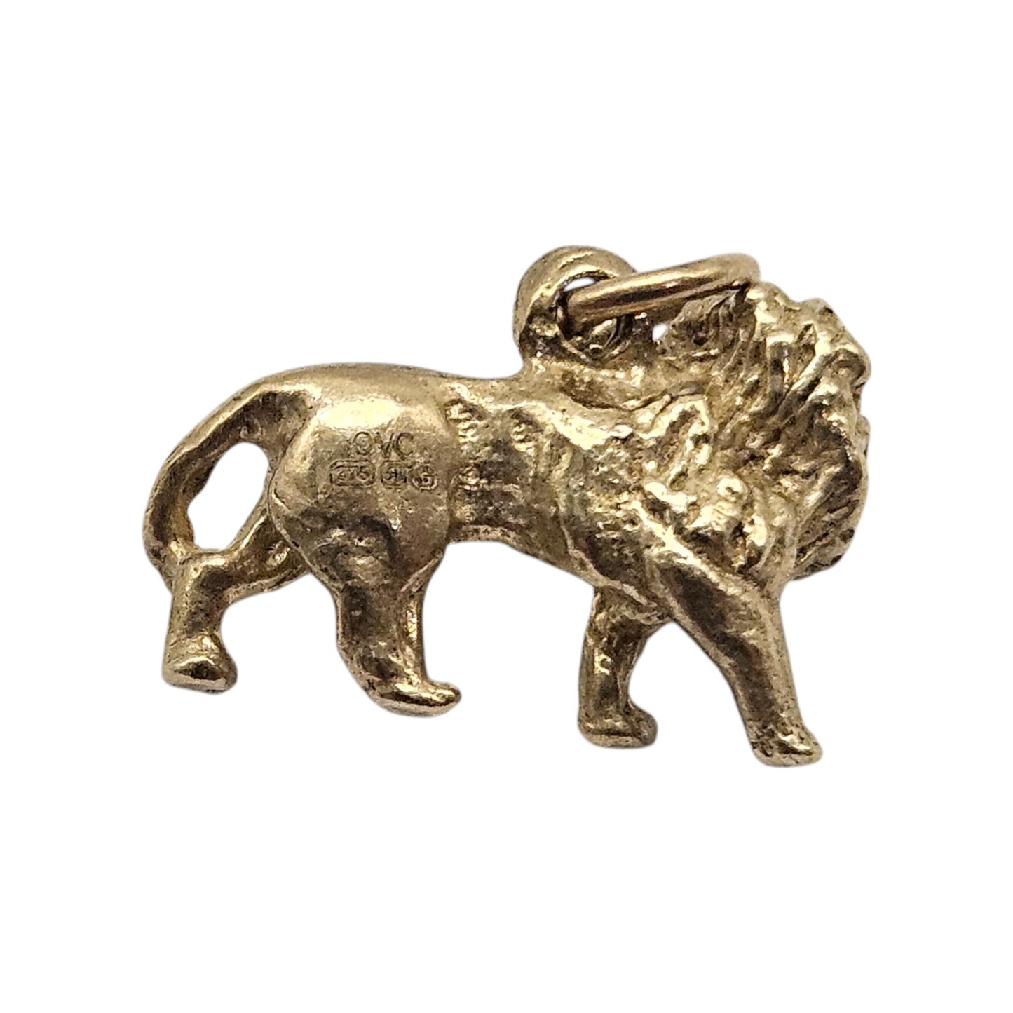 9ct 375 Yellow Gold Lion Charm 2001 L 1.4 cm 1.9 g.