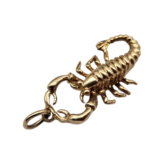9ct 375 Yellow Gold Lobster Charm 1977 L 1.9 cm 1.5 g.