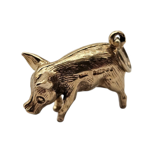9ct 375 Yellow Gold Pig Charm 1972 L 1.8 cm 3.2 g.