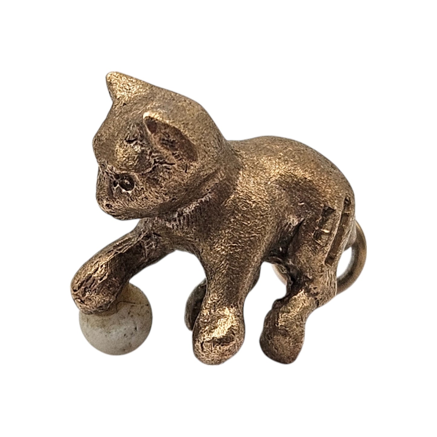 Heavy 9ct 375 Yellow Gold Playful Cat Charm 1966 L 2.1 cm 6.8 g.