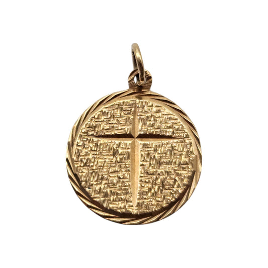 9ct 375 Yellow Gold Prayer Charm 1975 L 1.8 cm 2.7 g.