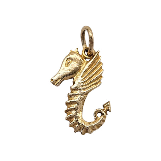 9ct 375 Yellow Gold Seahorse Charm 1965 L 1.6 cm 1.5 g.