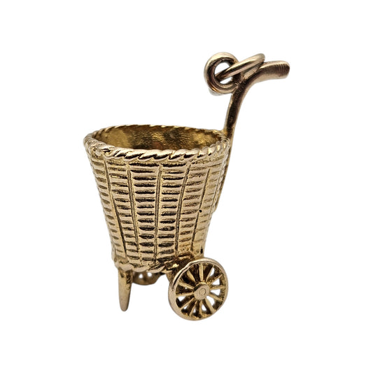 9ct 375 Yellow Gold Shopping Basket Charm 1965 L 2.3 cm 4.0 g.