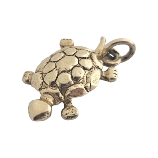 9ct 375 Yellow Gold Turtle Charm 1971 L 1.9 cm 2.1 g.