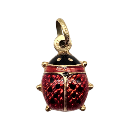 Unoaerre 9ct 375 Yellow Gold & Enamel Ladybird Charm L 1.3 cm 1.0 g.