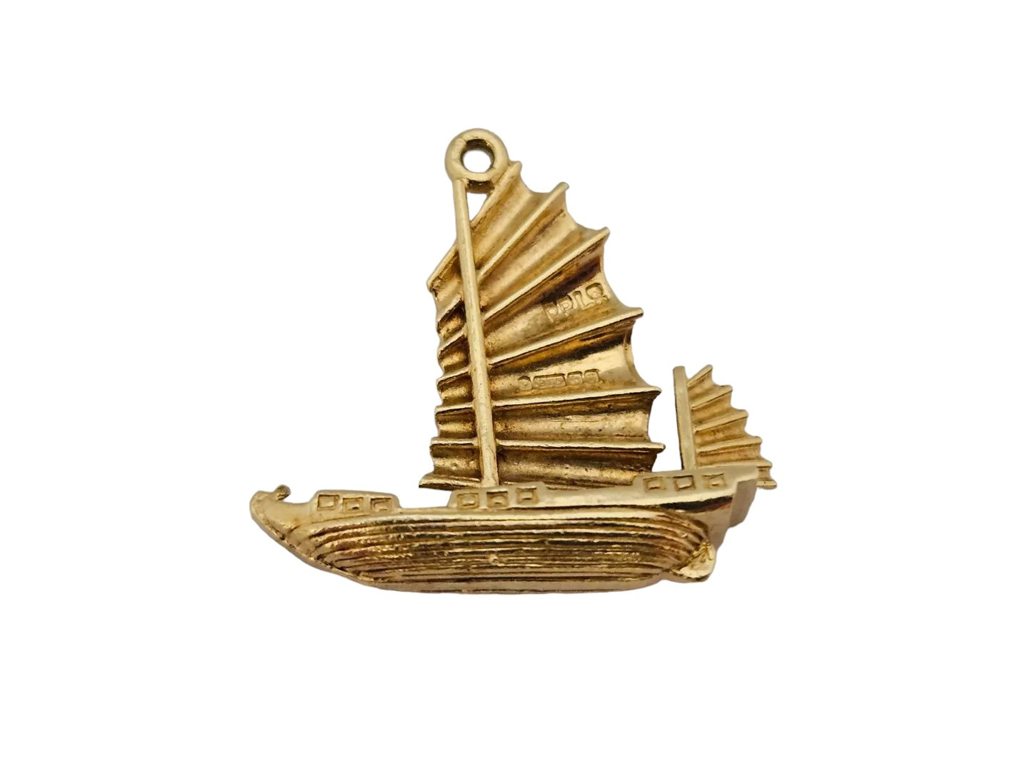 9ct 375 Yellow Gold "Sailing Boat" Charm 1968 L 2.0 cm 3.3 g