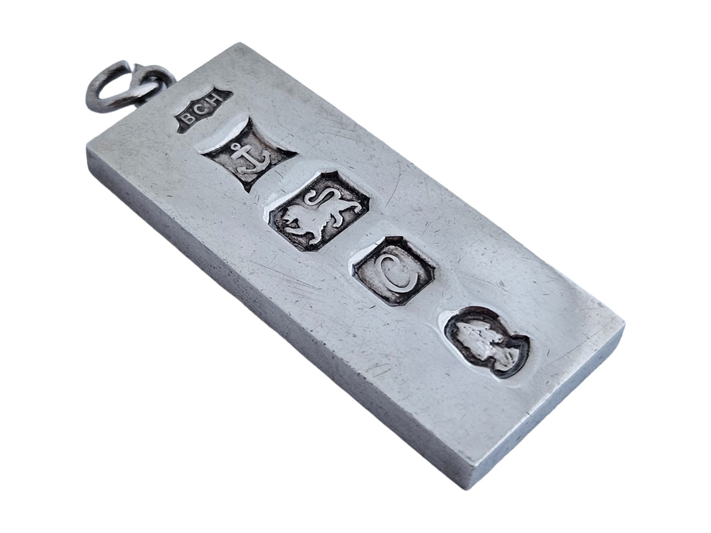 Solid Sterling Silver Ingot Pendant with Jubilee Marks for 1977 L 4.2 cm 29 g