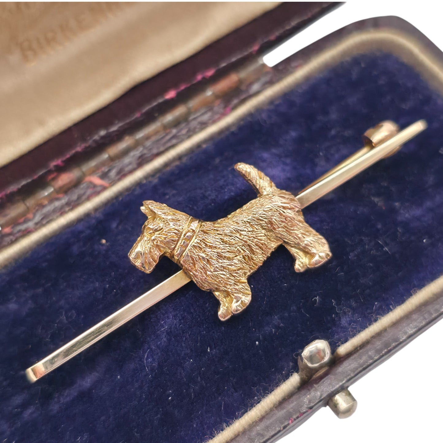 Antique 9ct Yellow Gold Scottie Dog Brooch c.1900 L 4.9 cm 2.9 g.