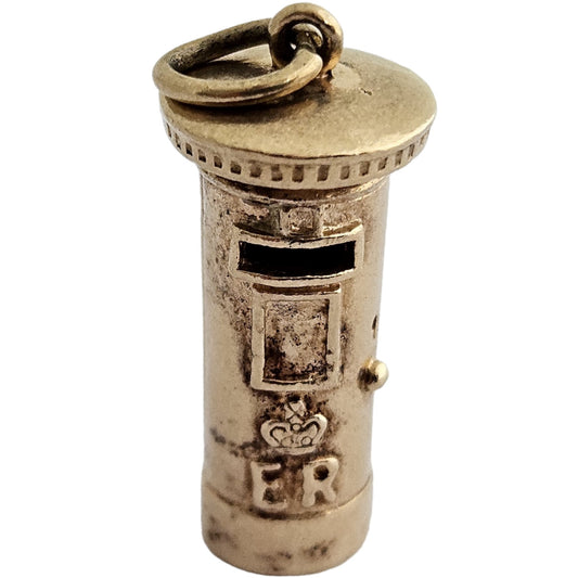 9ct 375 Yellow Gold Post Box Charm 1964 L 2.0 cm 4.5 g.
