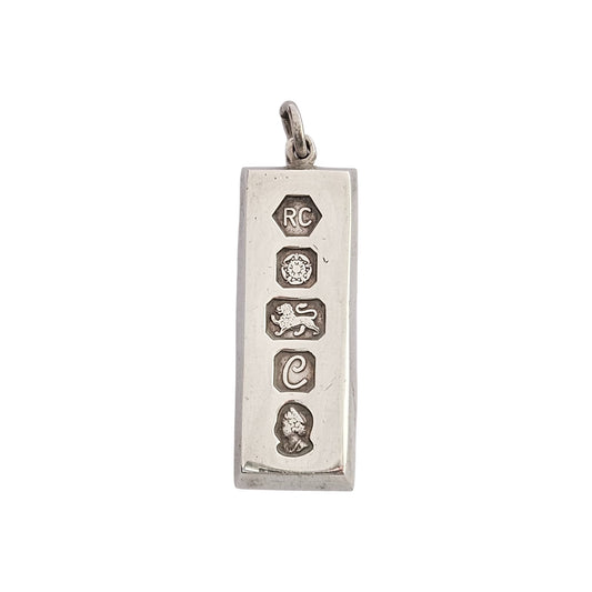 Solid Sterling Silver Ingot Pendant 1977 L 4.0 cm 29 g.